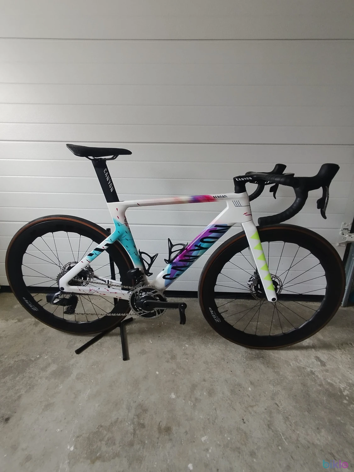 2. Canyon aeroad Cfr Sram edition S