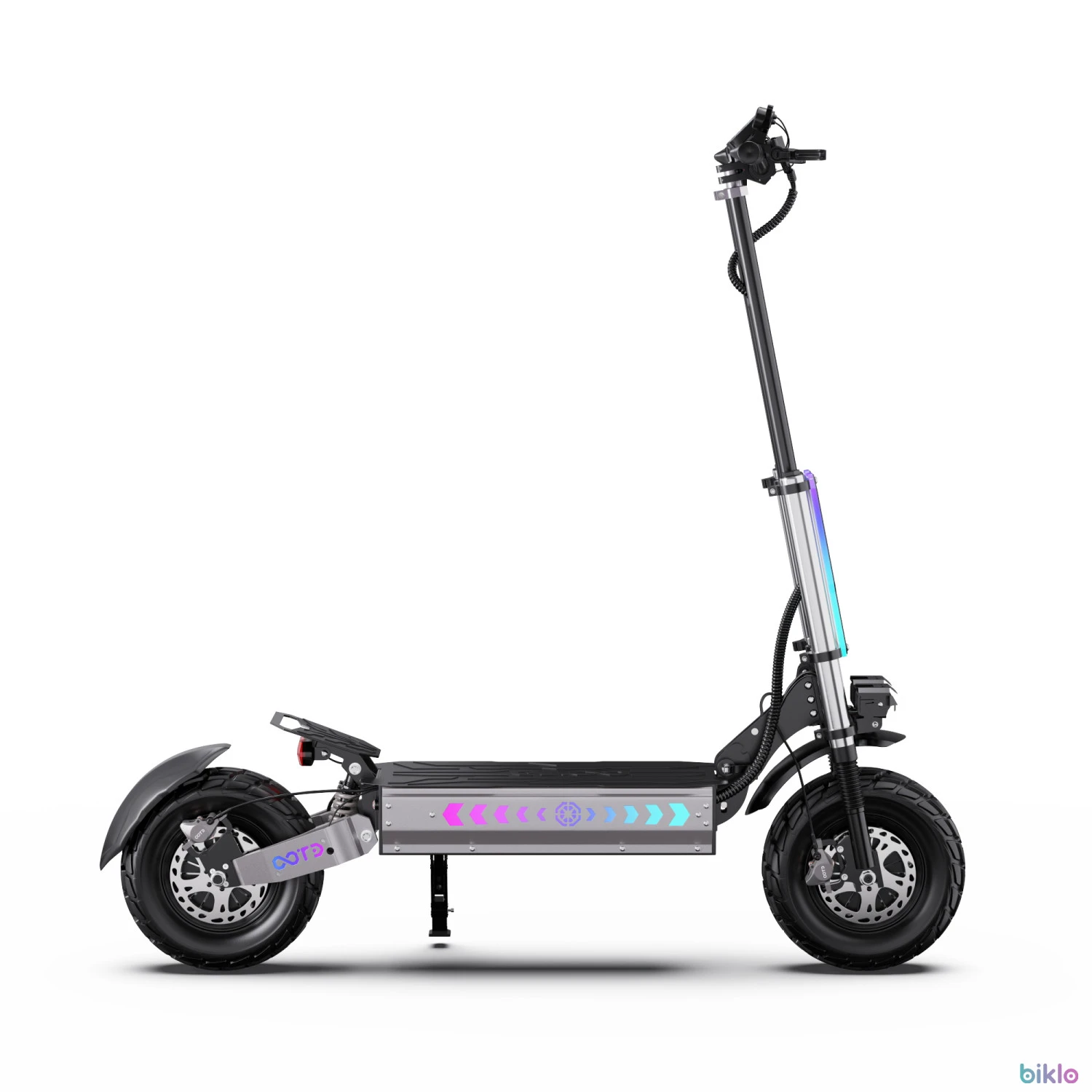 6. OOTD T90 13" All-Terrain Electric Scooter 2100W*2 Dual Motor 60V 31.2Ah Battery