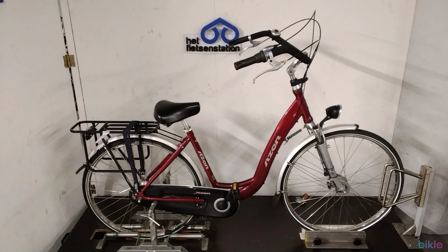 1. Azor Mamafiets - 4392