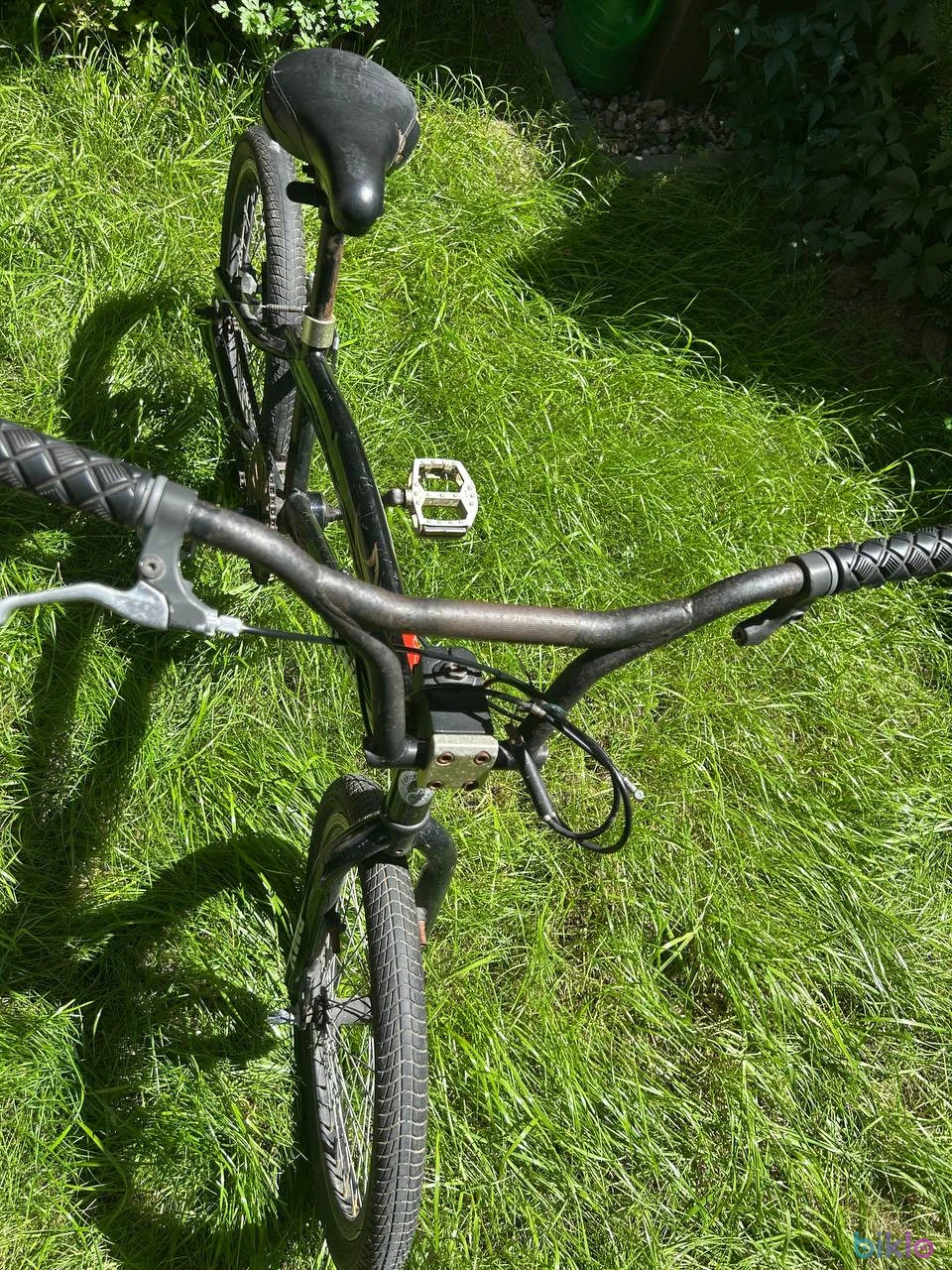 3. Rower BMX Magic Black Ice