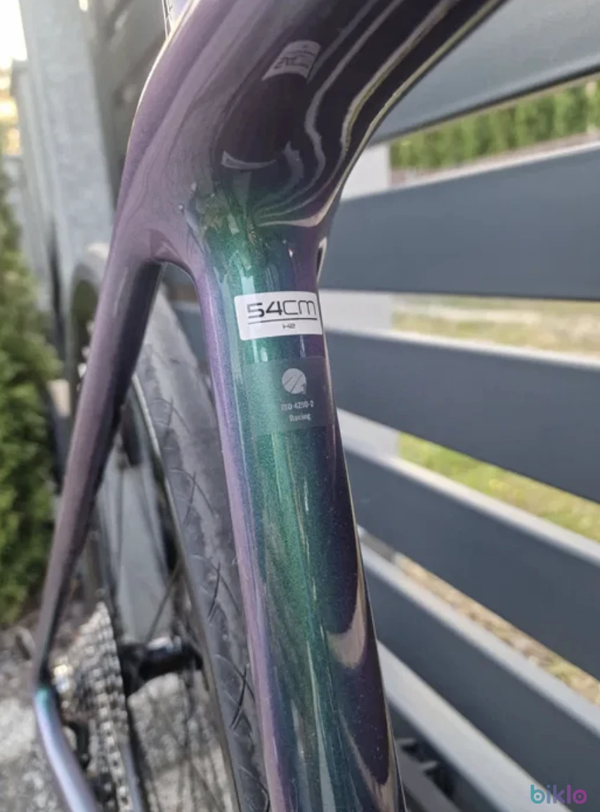 5. Trek Émonda SL 5 Disc (2020) road bike – carbon frame, size 54