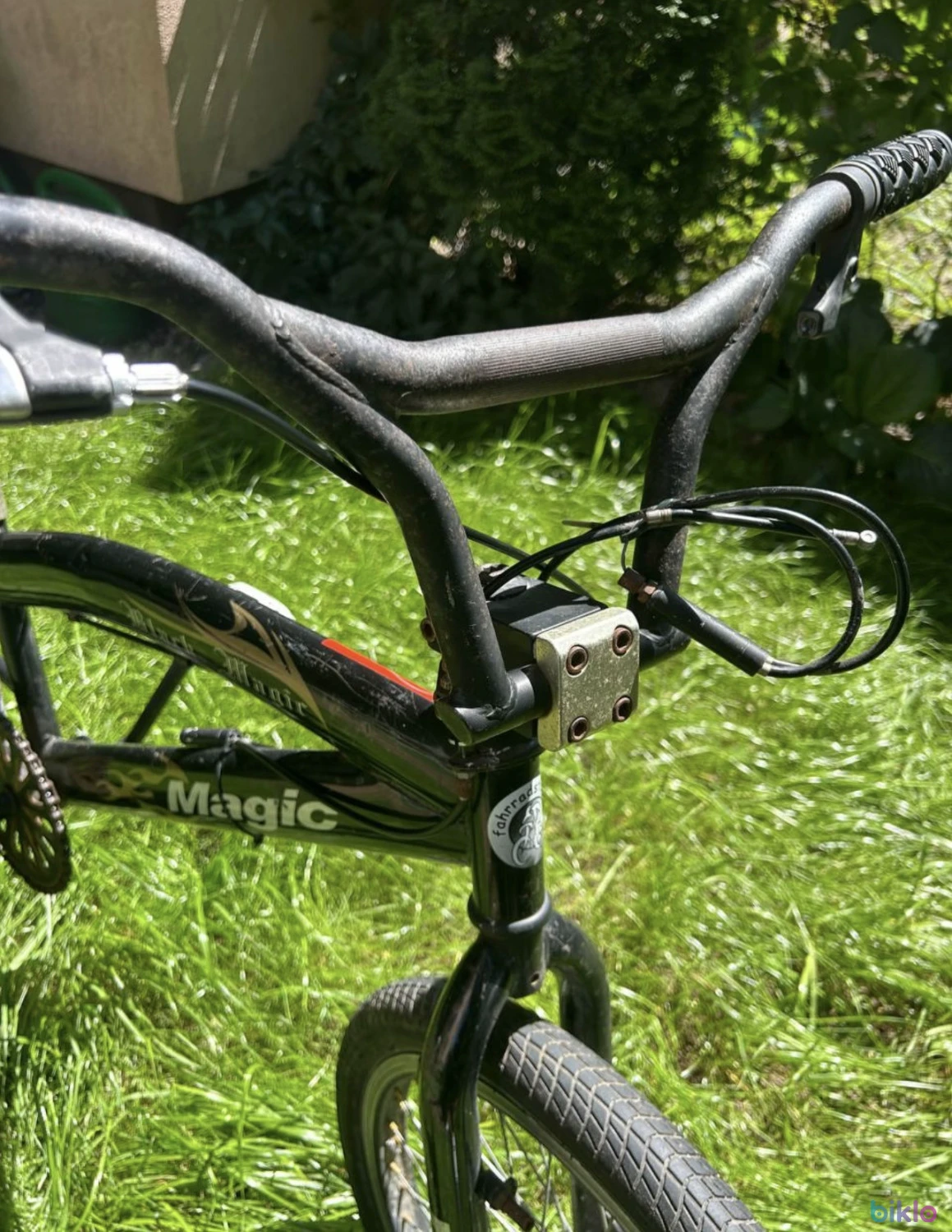2. Rower BMX Magic Black Ice