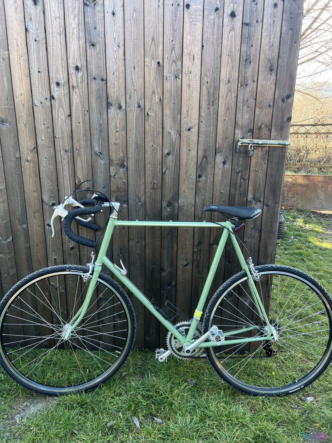 1. Bicicleta cursiera gravel vintage XL Giant Peloton