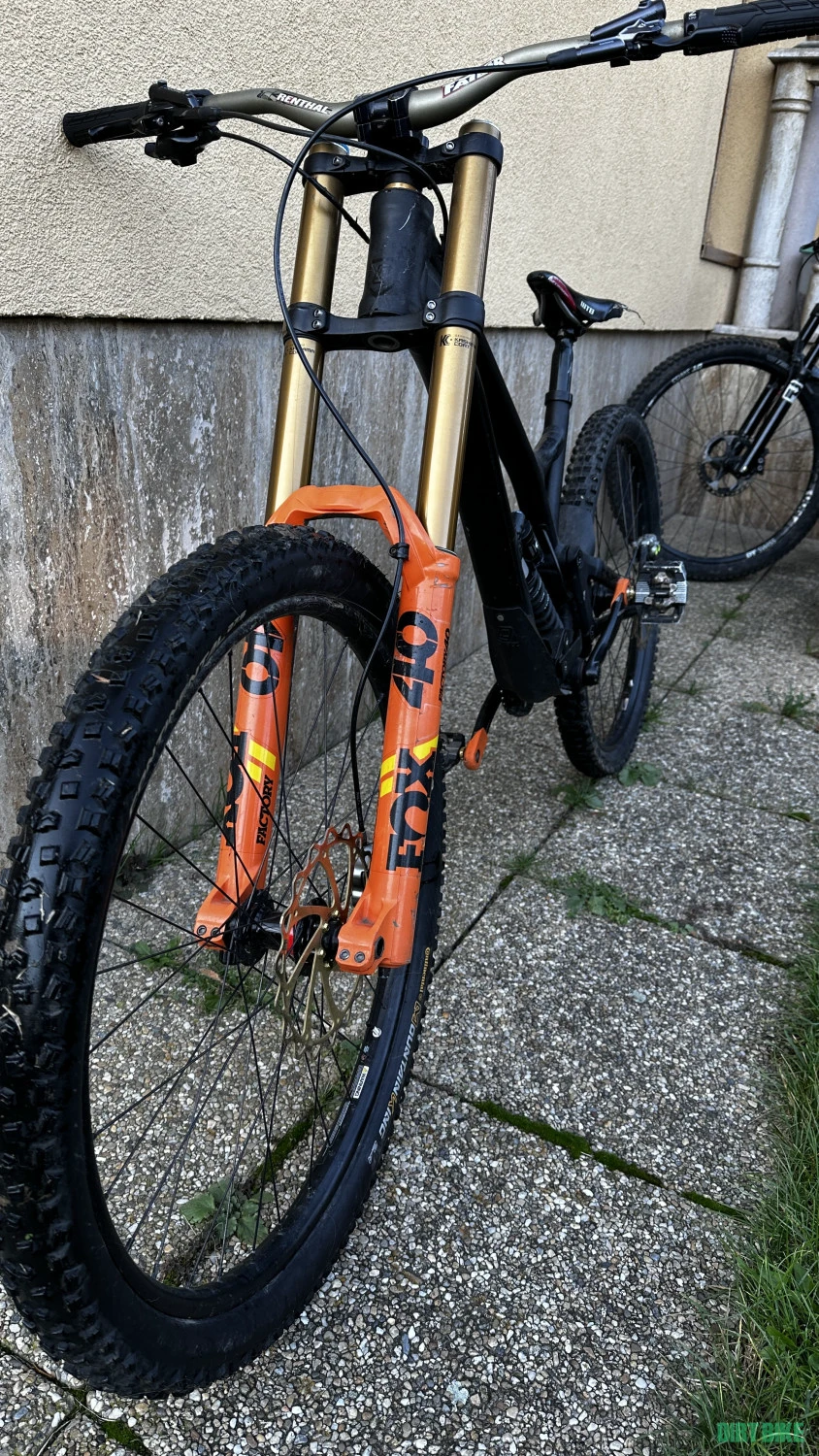 2. Vand Commencal Supreme V4.2
