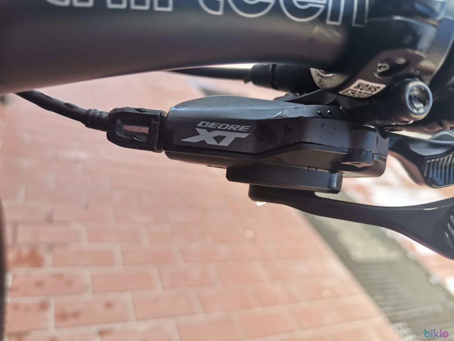 4. VAND/ SCHIMB MTB XC carbon Focus Raven 8.6 M | Shimano XT 1x12 | Dropper | ~11kg | Configurabil