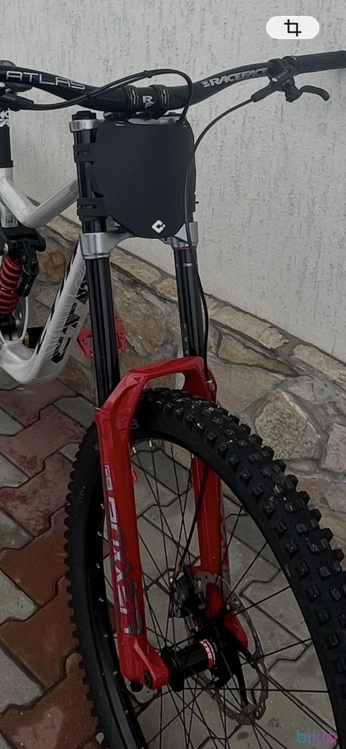 1. Rockshox boxxer ultimate debonair