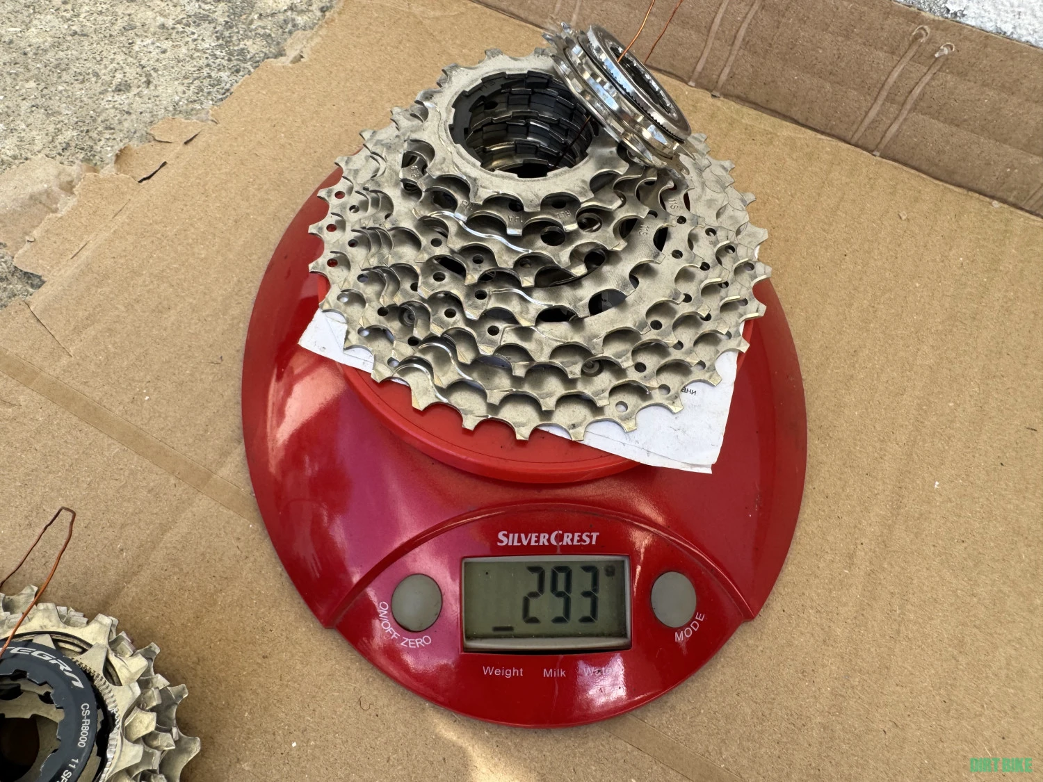 1. Pinioane Shimano 105 R7000 11/30 11 viteze