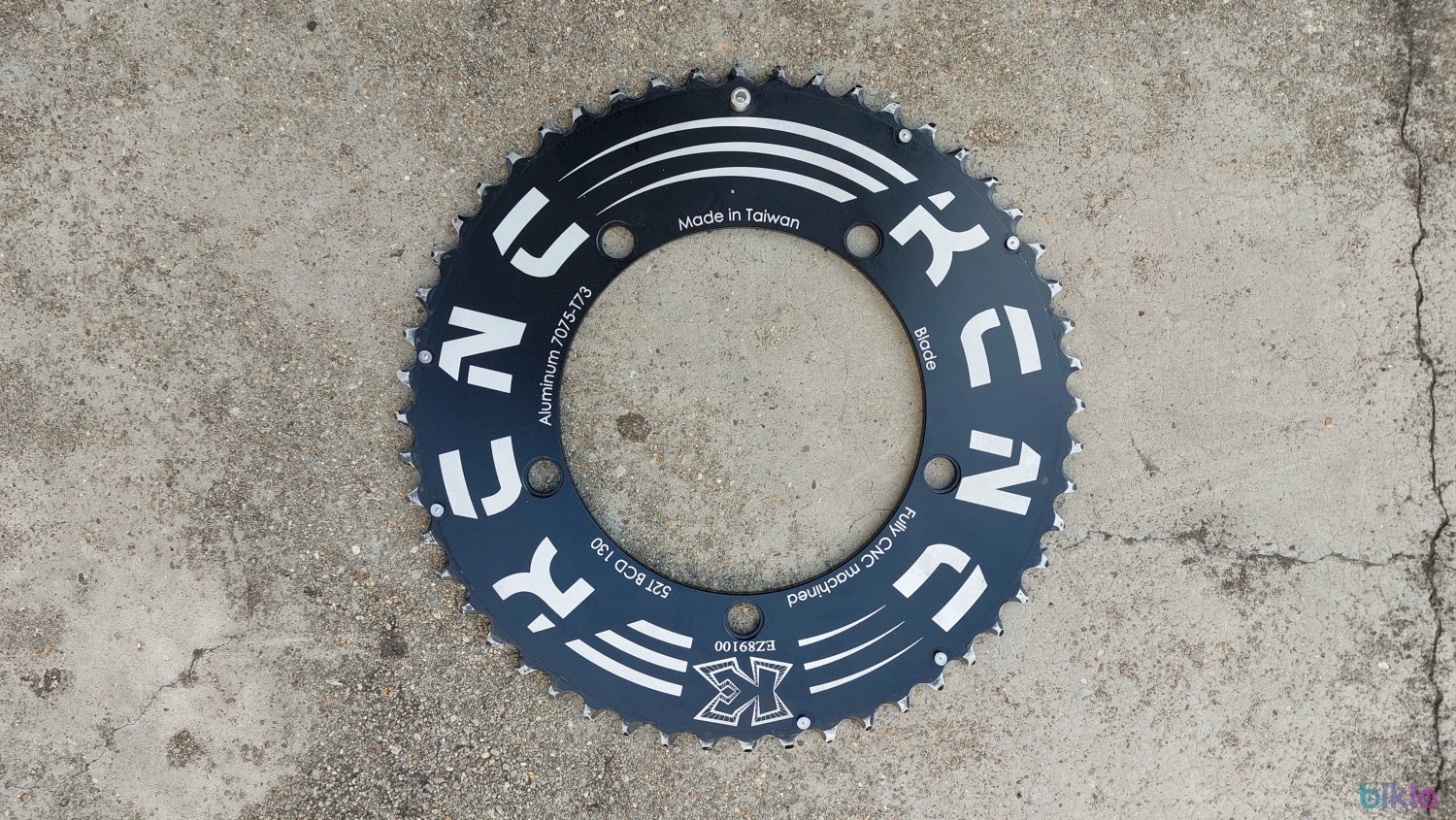 1. Foaie angrenaj KCNC Blade 52T 130BCD