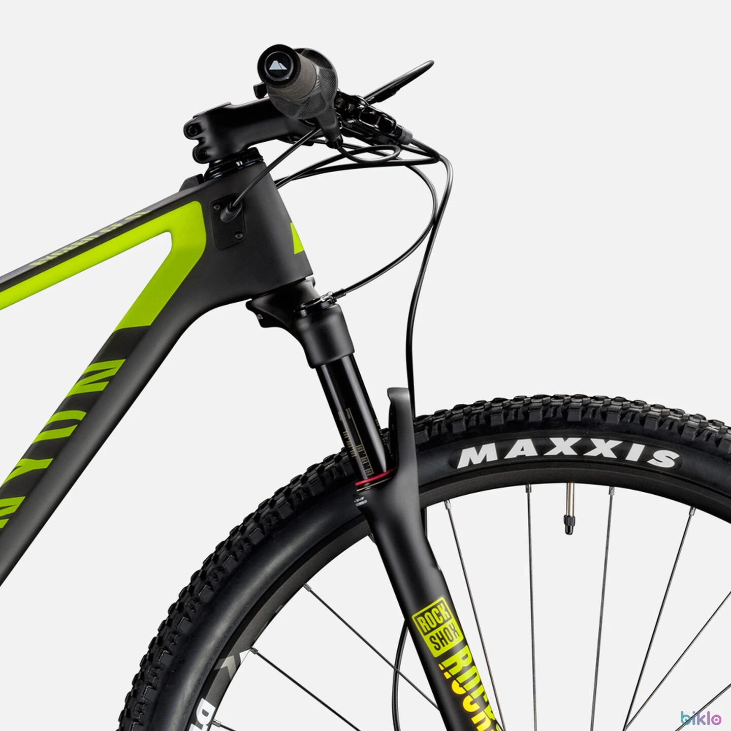 2. Canyon Exceed CF SL