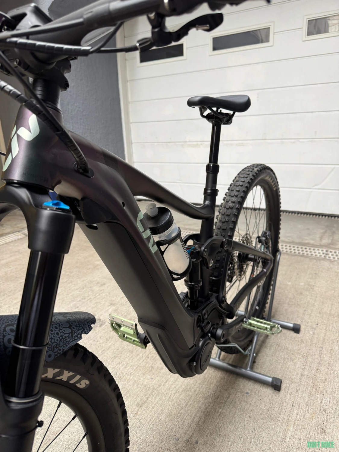5. Bicicleta Electrica Liv Giant Intrigue X E+ 2 PRO 29'' Dark Iridiscent S