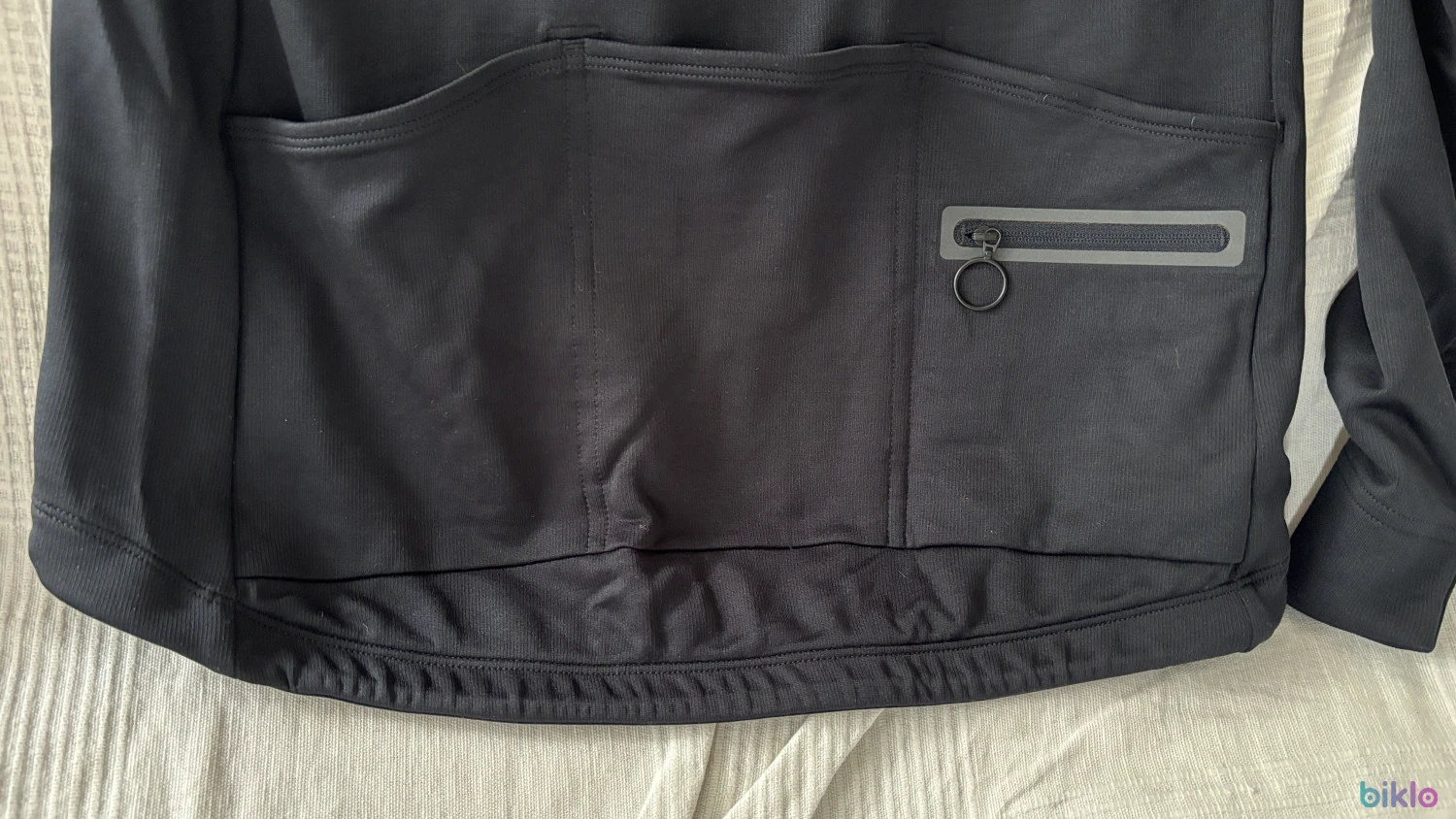4. Rapha Classic Long Sleeve Jersey