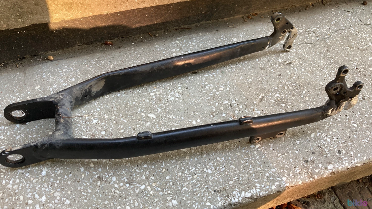 1. Cumpar bascula/furca spate fatbike 26 urgent!!