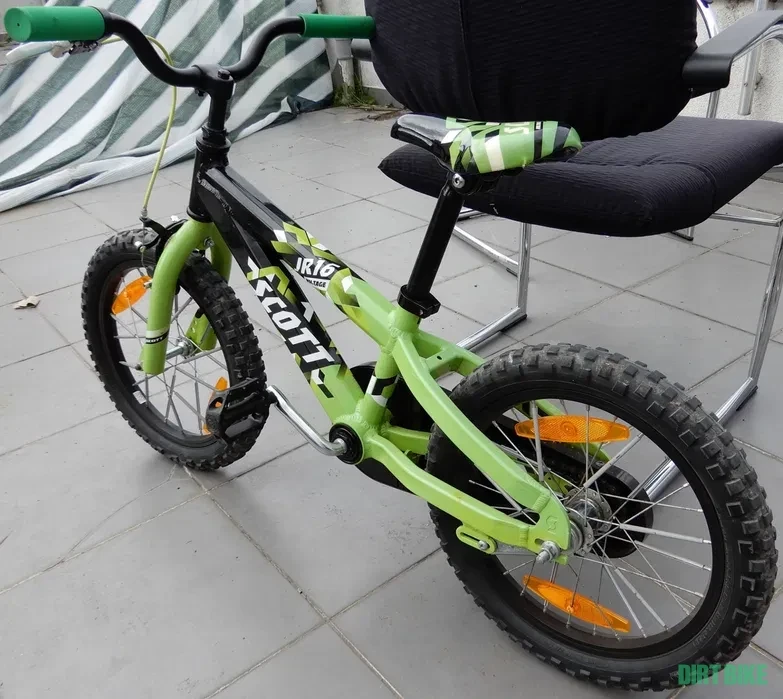 6. Scott Voltage JR16 copii 3-6ani