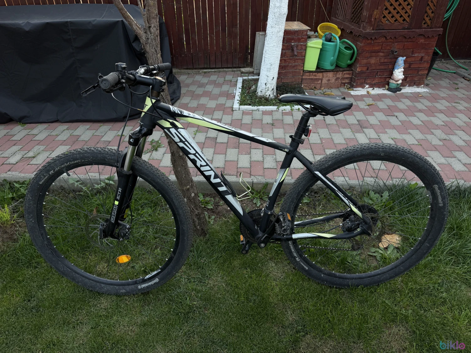1. Vând Sprint Apolon HDB 29”, MTB hardtail, în stare bună și funcțională.