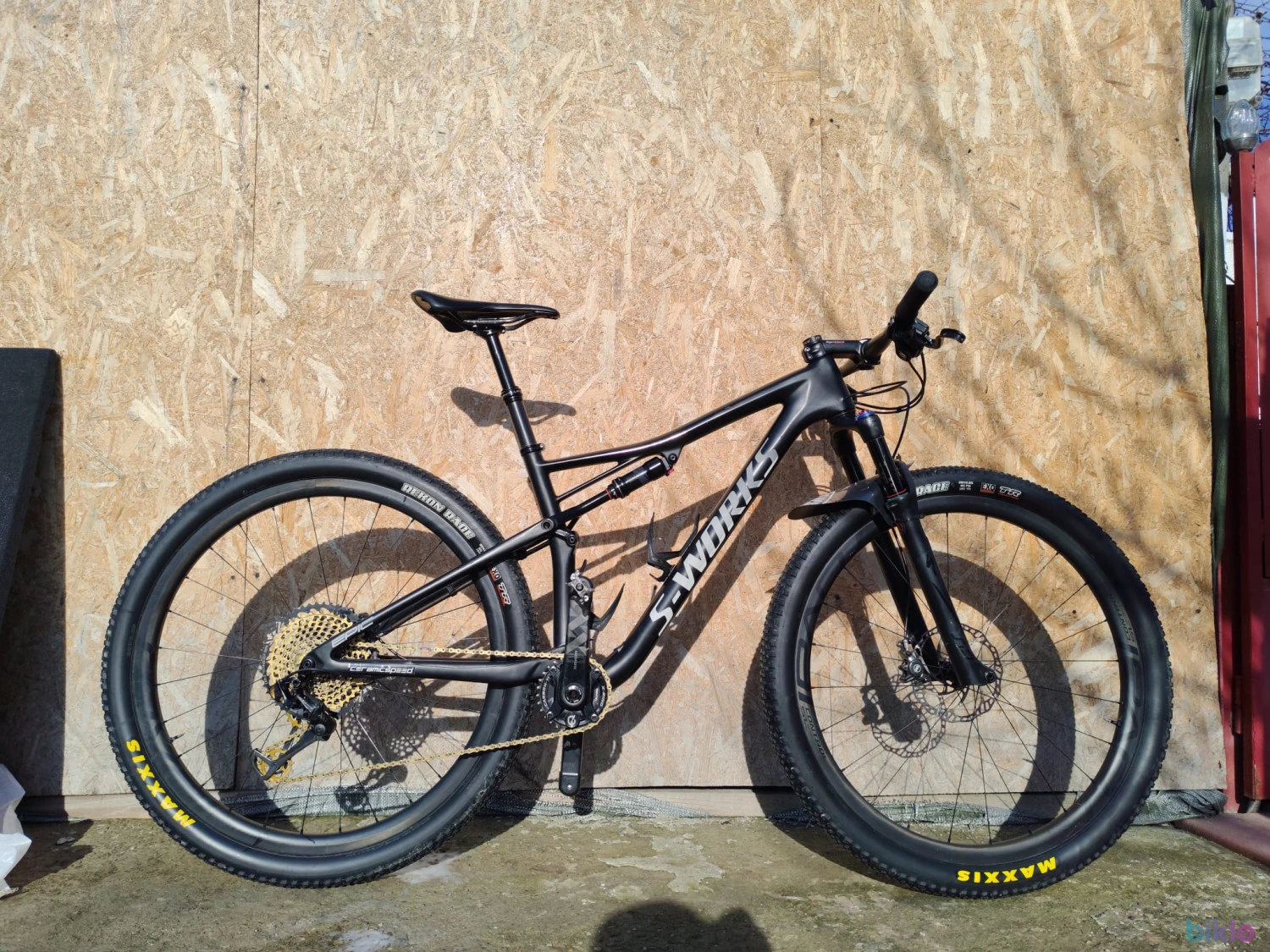 1. Specialized S-Works Epic M - XX1 Eagle Gold - Powermeter Quarq - Dropper