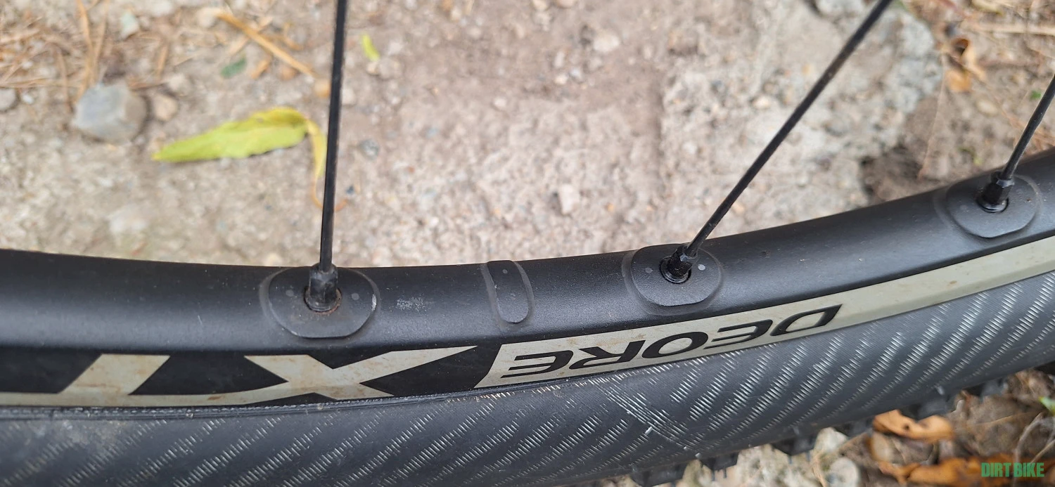 1. Roti Shimano Deore Xt 26'