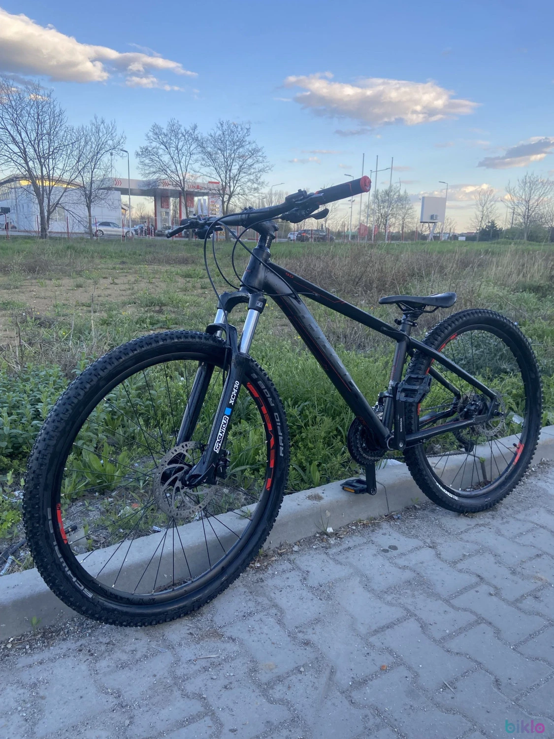 1. Vand MTB Drag Hardy 9.0 27.5" Marime S