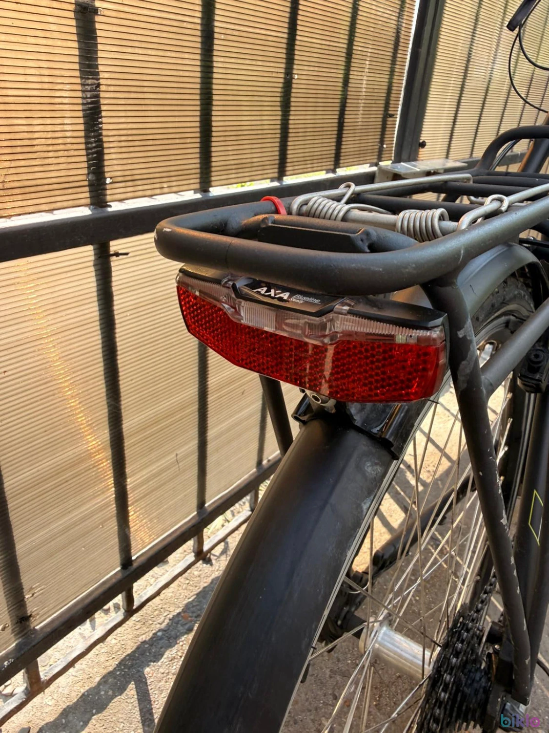 4. Bicicleta Treking Kalkhoff Voyager // Cadru XL // Frane hidraulice // STARE EXCELENTA // Far si stop cu LED marca AXA //