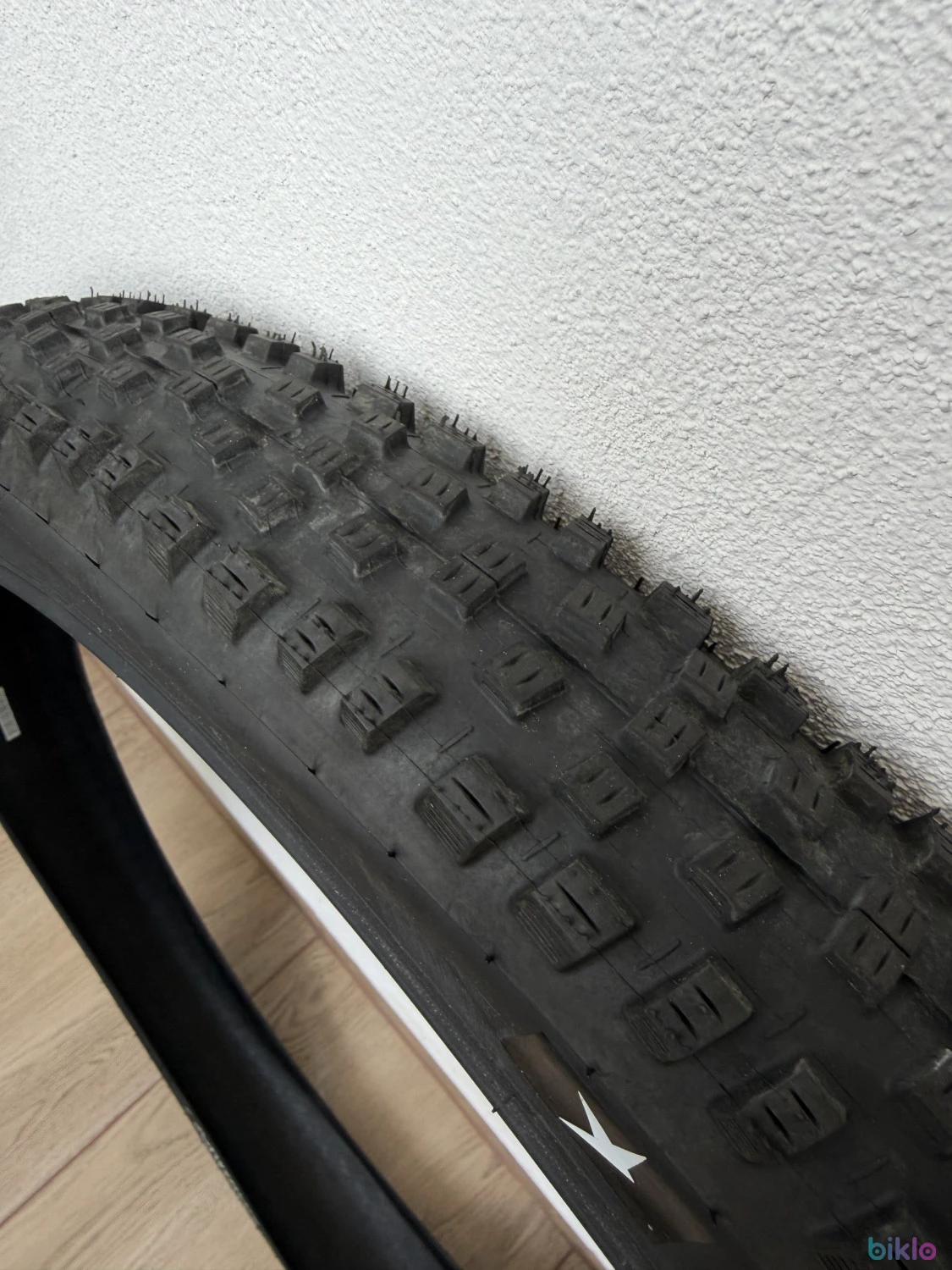 1. Schwalbe Nobby Nic 29" 2.6