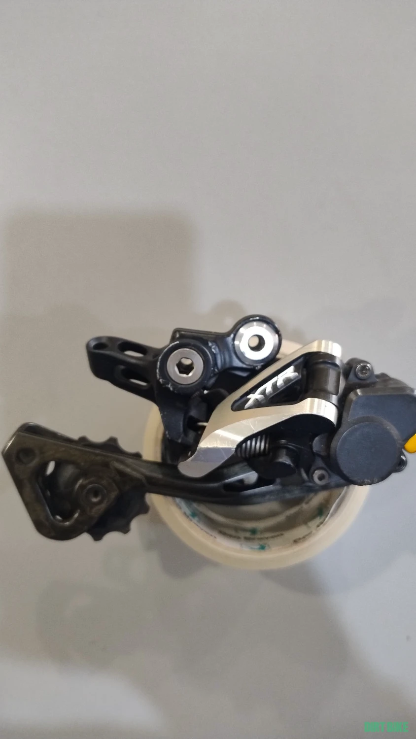1. Schimbãtor spate XTR pt 10 vit