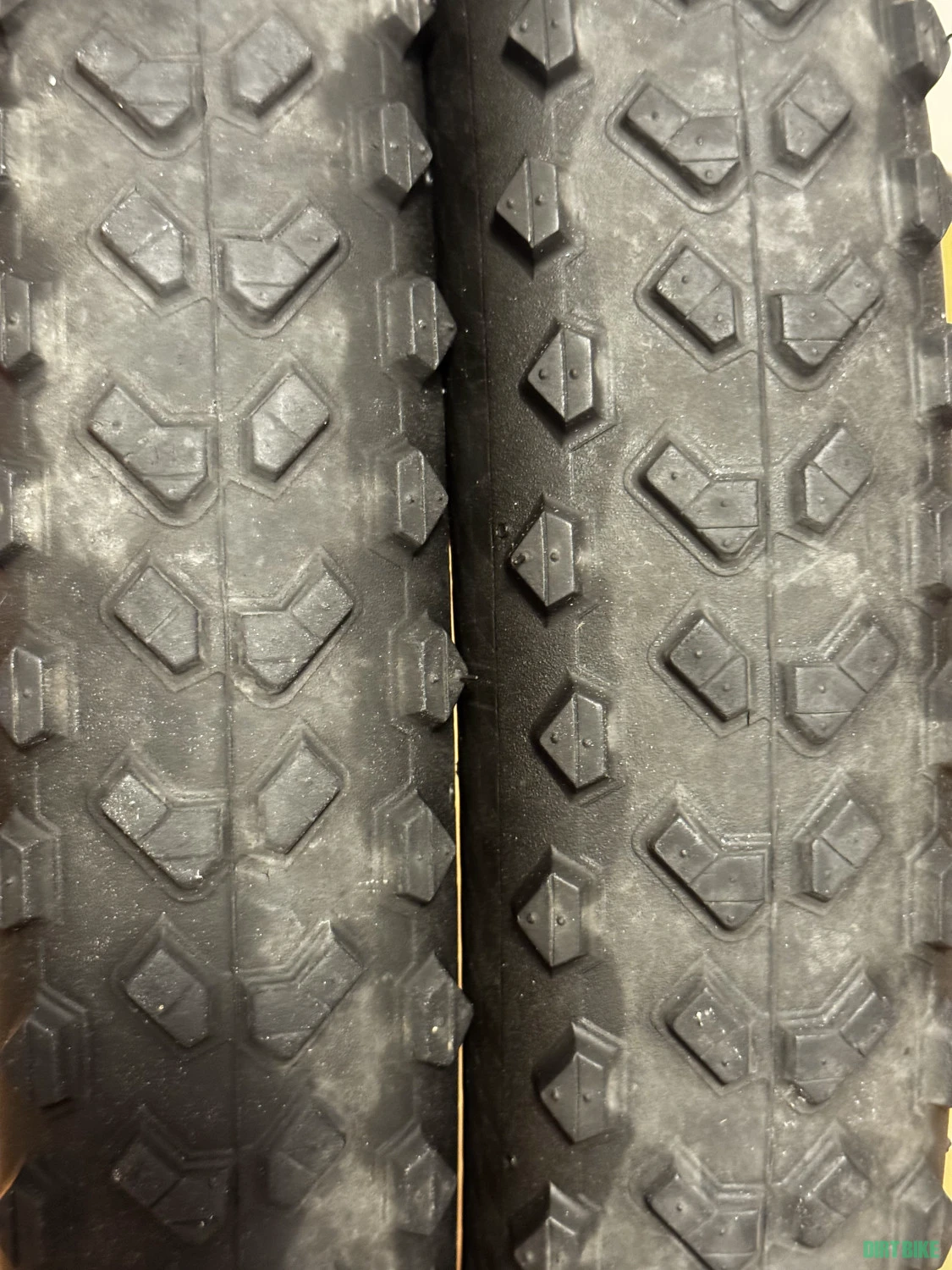 3. Set anvelope Continental Mountain King ProTection