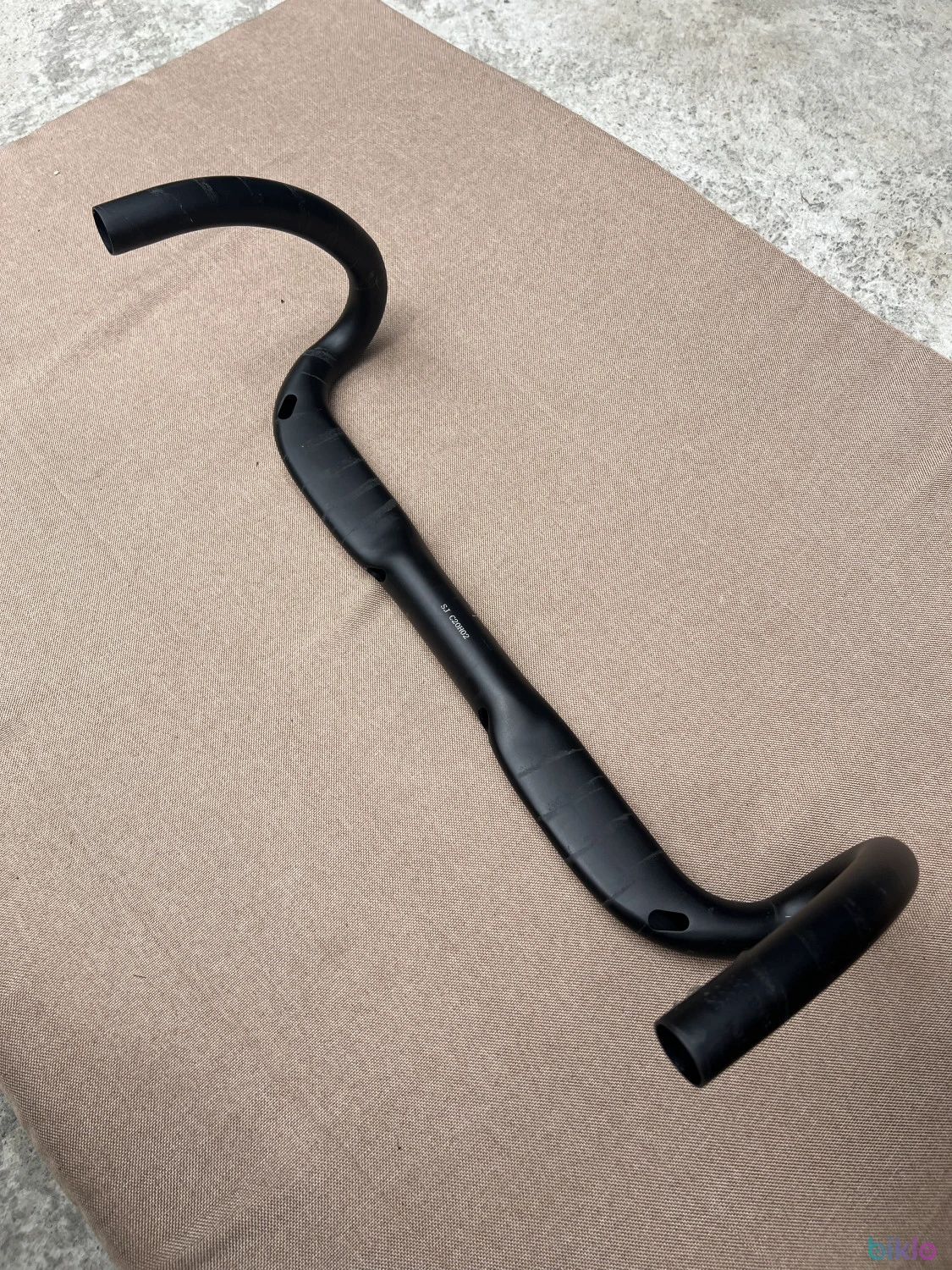 4. Ghidon cursiera PRO Vibe Aero 42