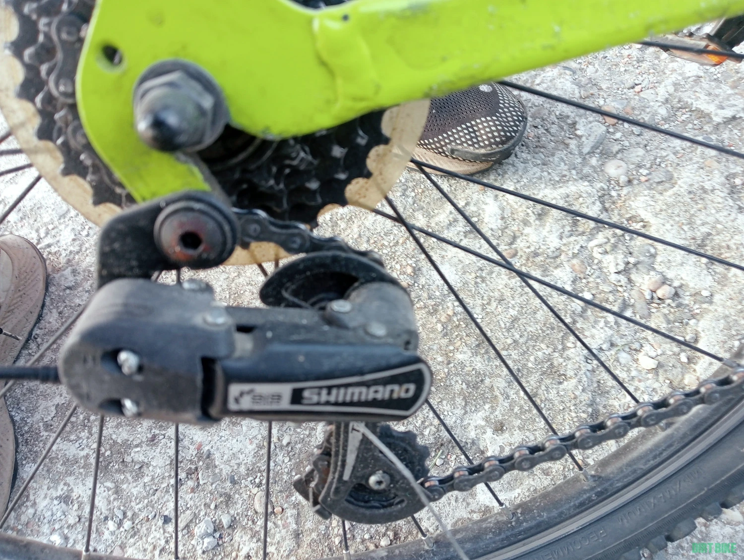 3. Montain bike DHS