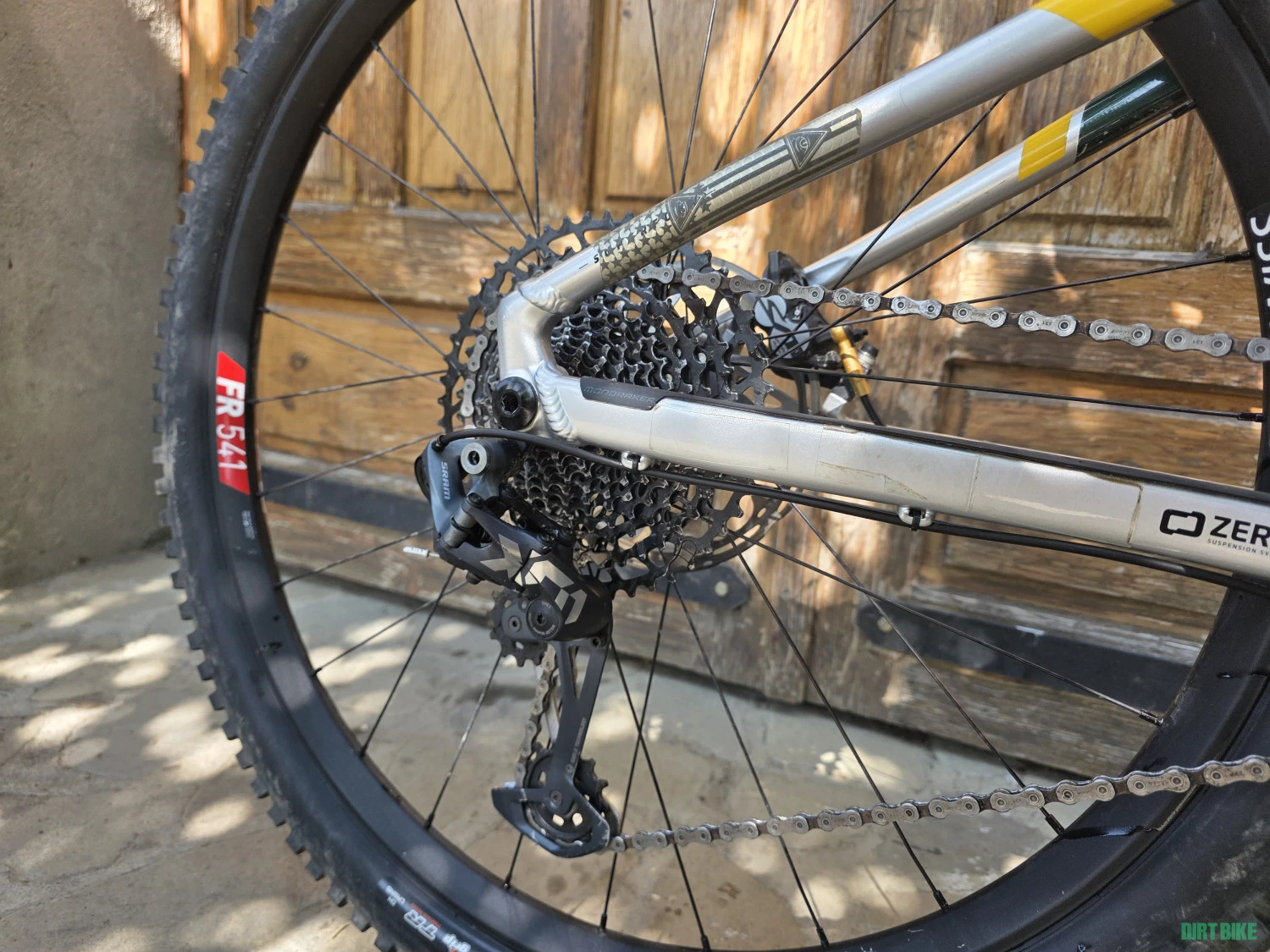 9. Mondraker Superfoxy R 2023