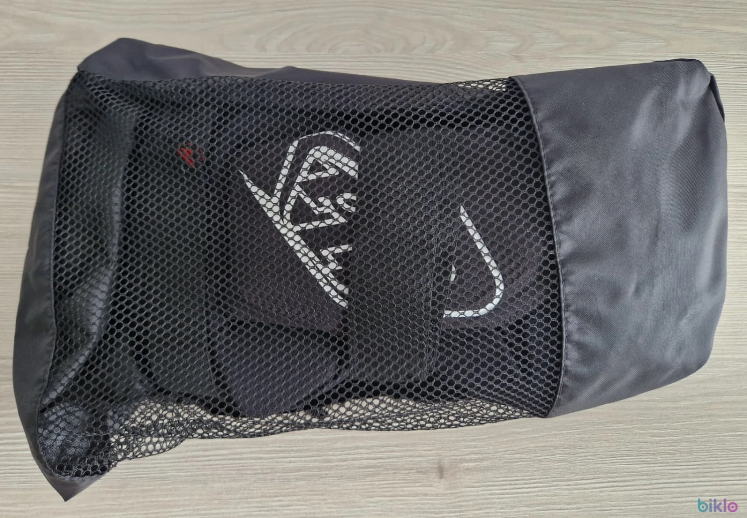 3. Genunchiere Troy Lee Designs T-bone
