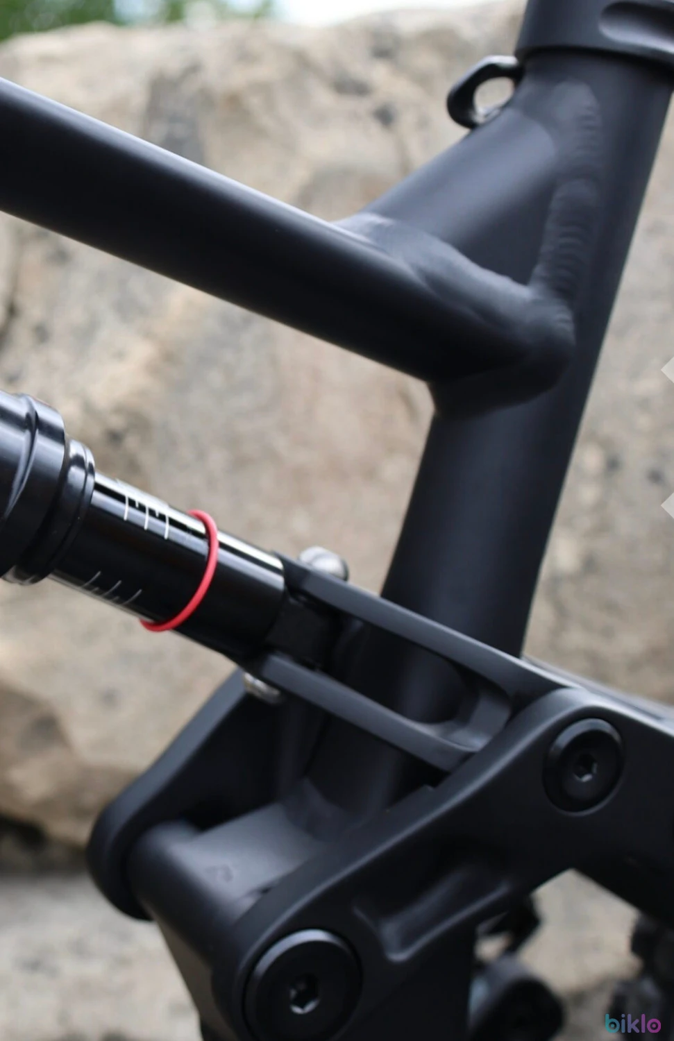 3. EMTB Rieju MTR Plus Carbon