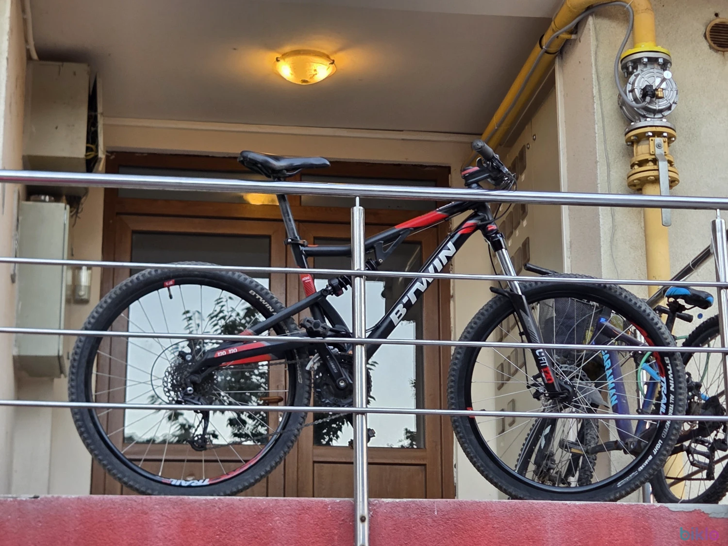 1. Bicicleta full suspension Rockrider 520 S