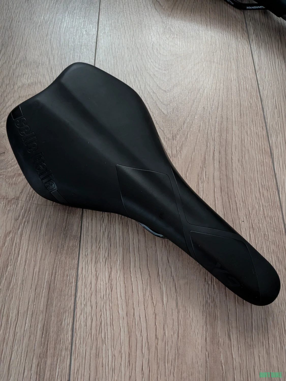 2. Sei Selle Italia C2 Flow Gel / X1