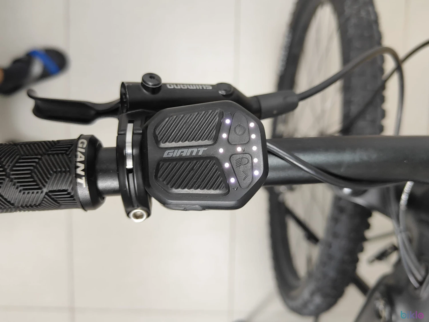 6. Bicicleta electrica Giant Fathom E+ 2 29, negru , baterie giant energypak 500 wh