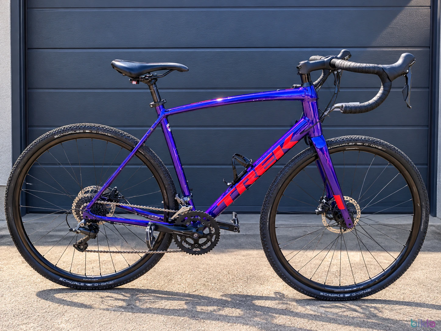 1. Trek domane al 2 gen 3 gravel/cursiera