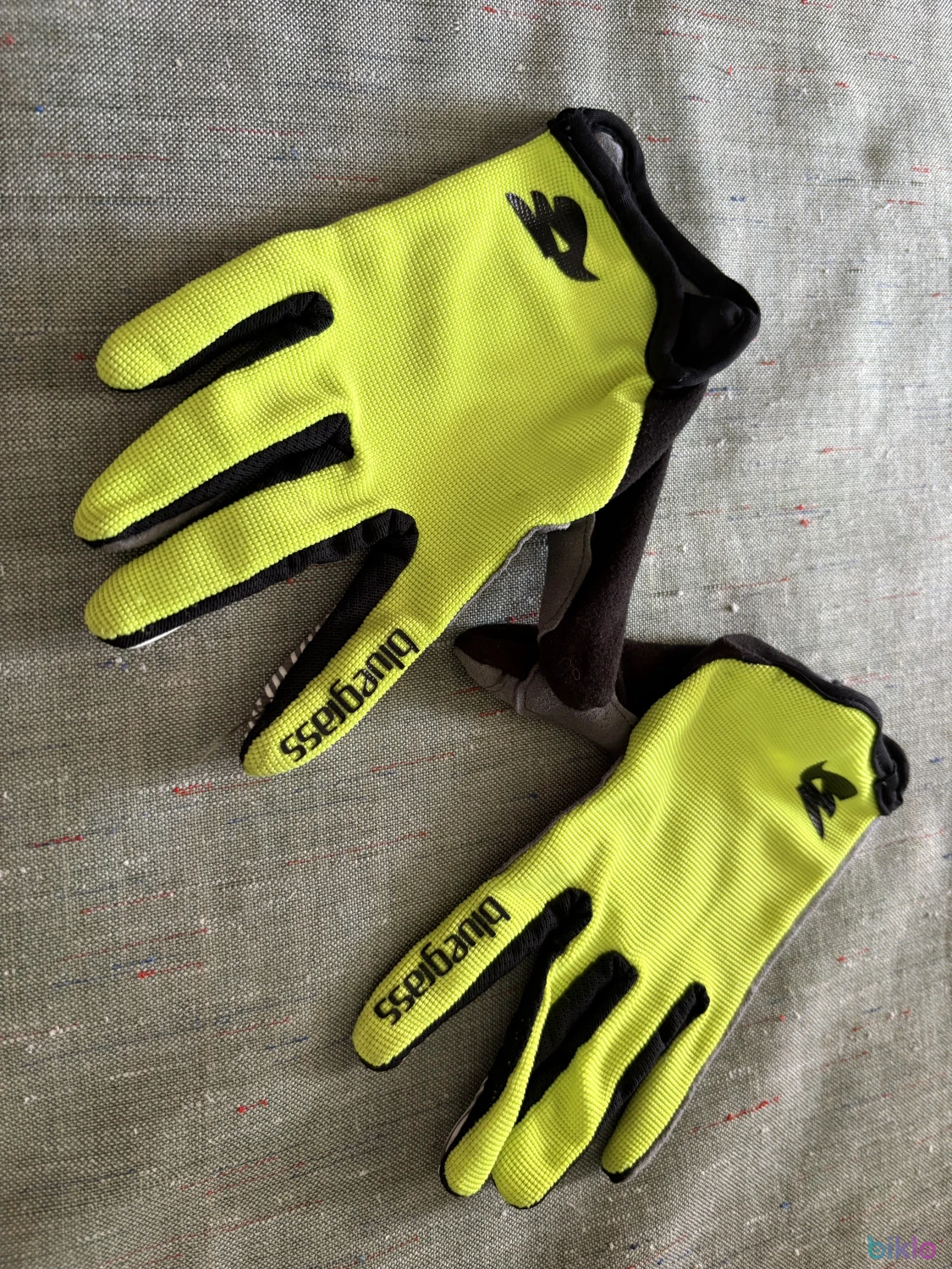 1. Mănuși mtb pentru copii Bluegrass