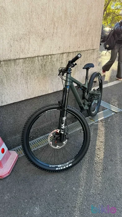 3. Commencal Meta Trail V4 ESSENTIAL KESWICK GREEN - Marime M - Stare foarte buna! Bicicleta lui @alexsece !!