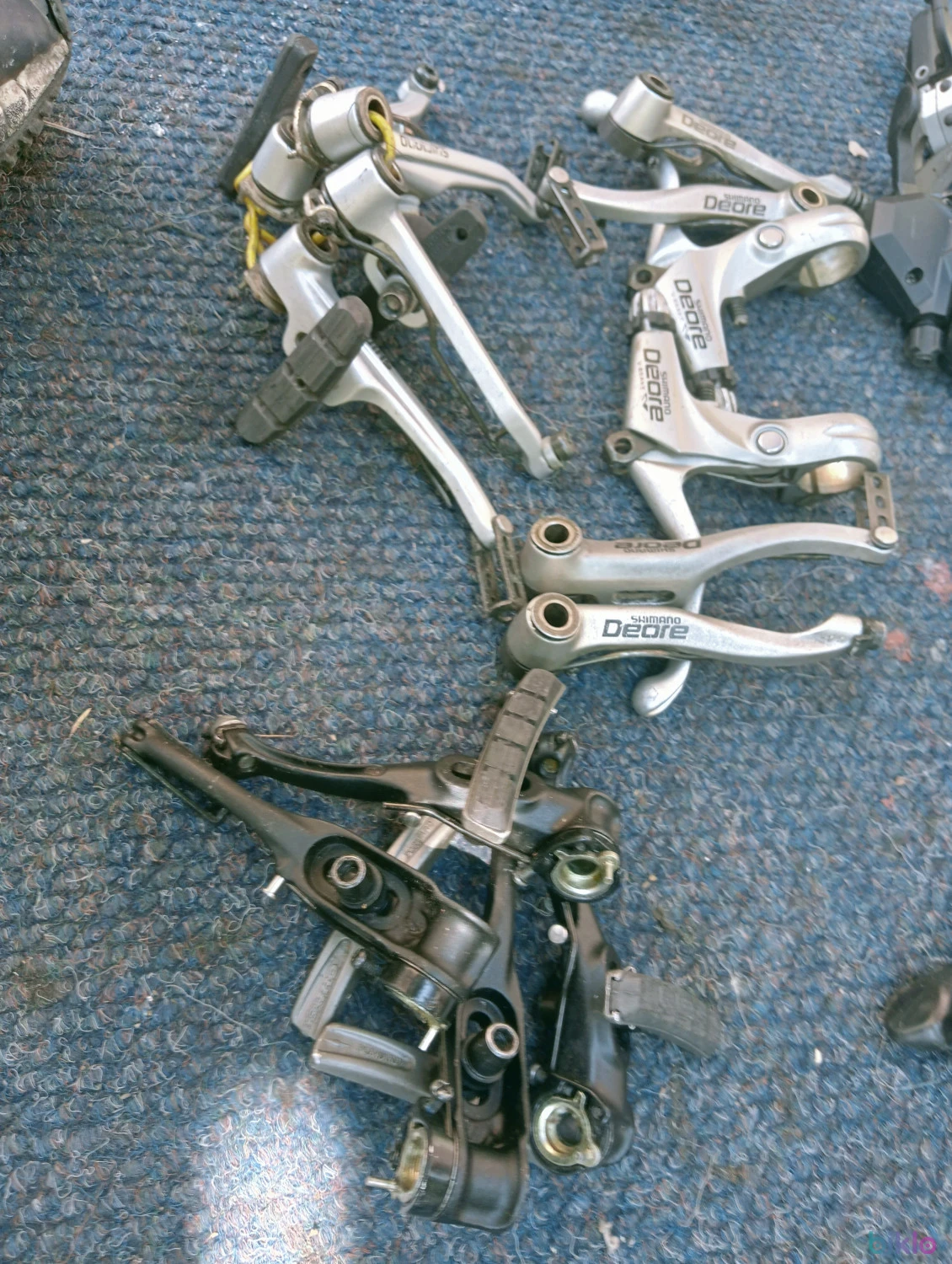 6. Maneta combo Shimano Deore schimbator 9 viteze si frana V - breake
