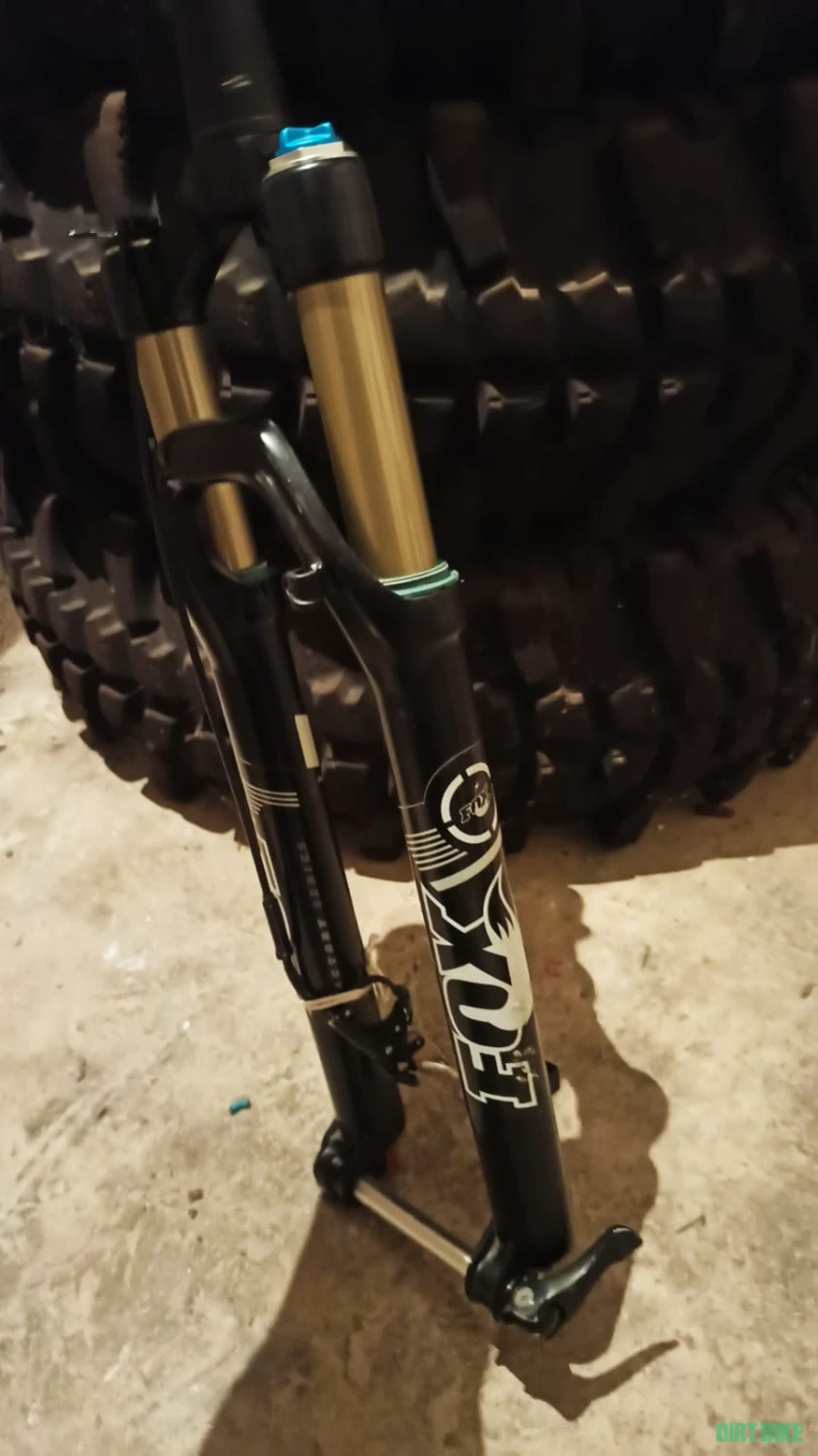 4. Furca Fox 32 Factory Series