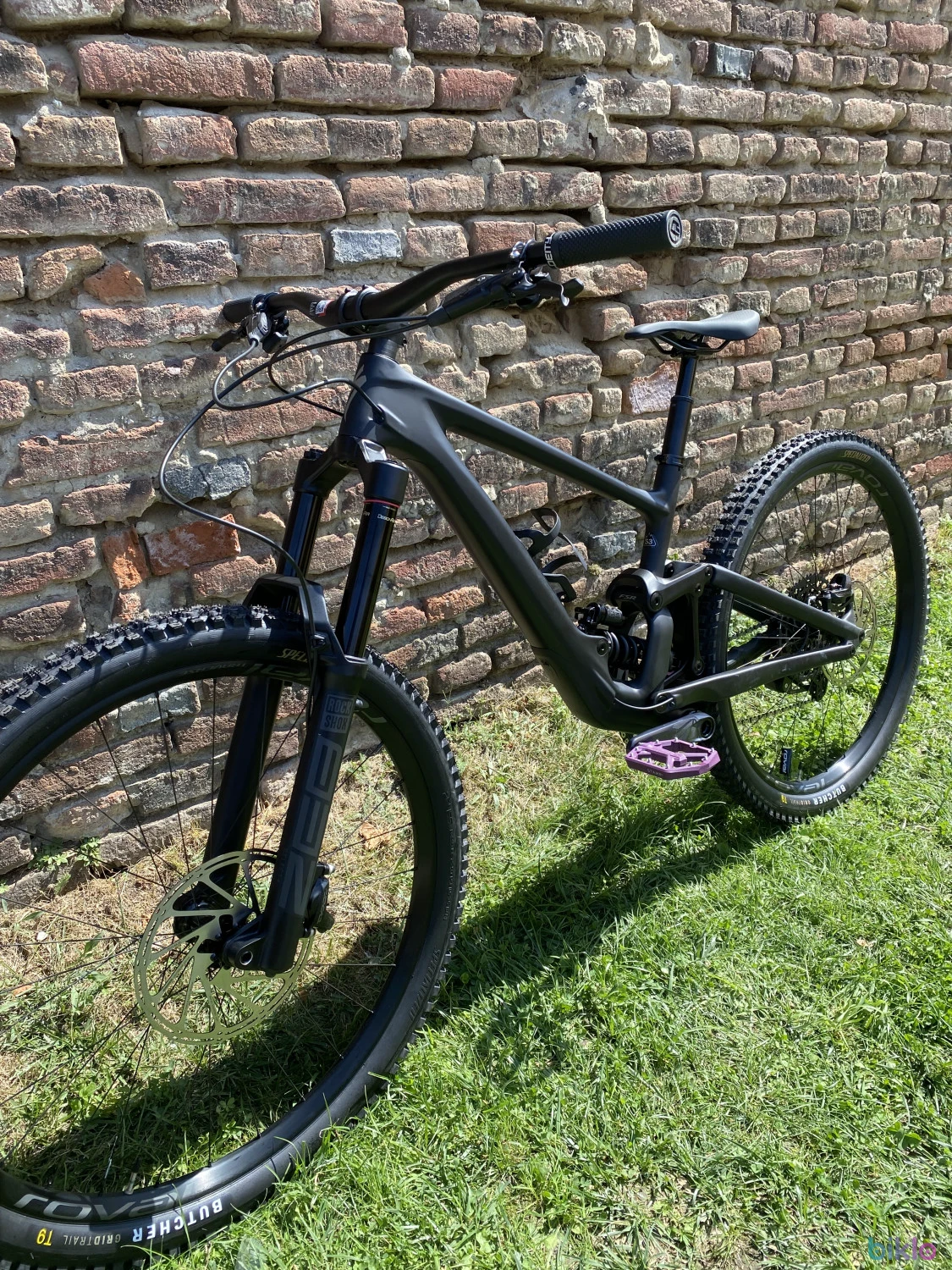 1. Specialized Enduro Expert 16999 lei doar săptămâna asta !