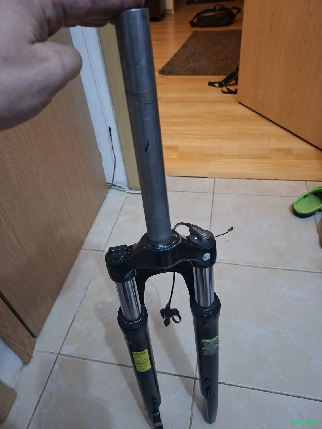 5. Furca SR Suntour NEX 28 inch