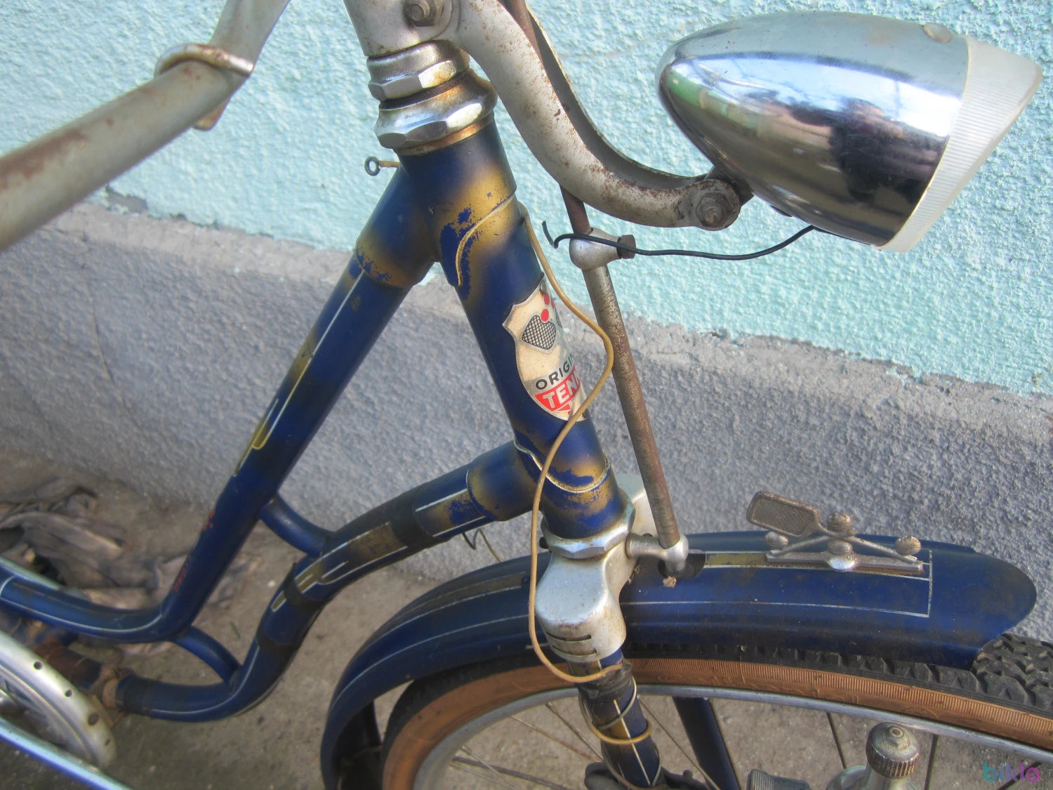 3. Bicicleta vintage Original Tenis ANII 50