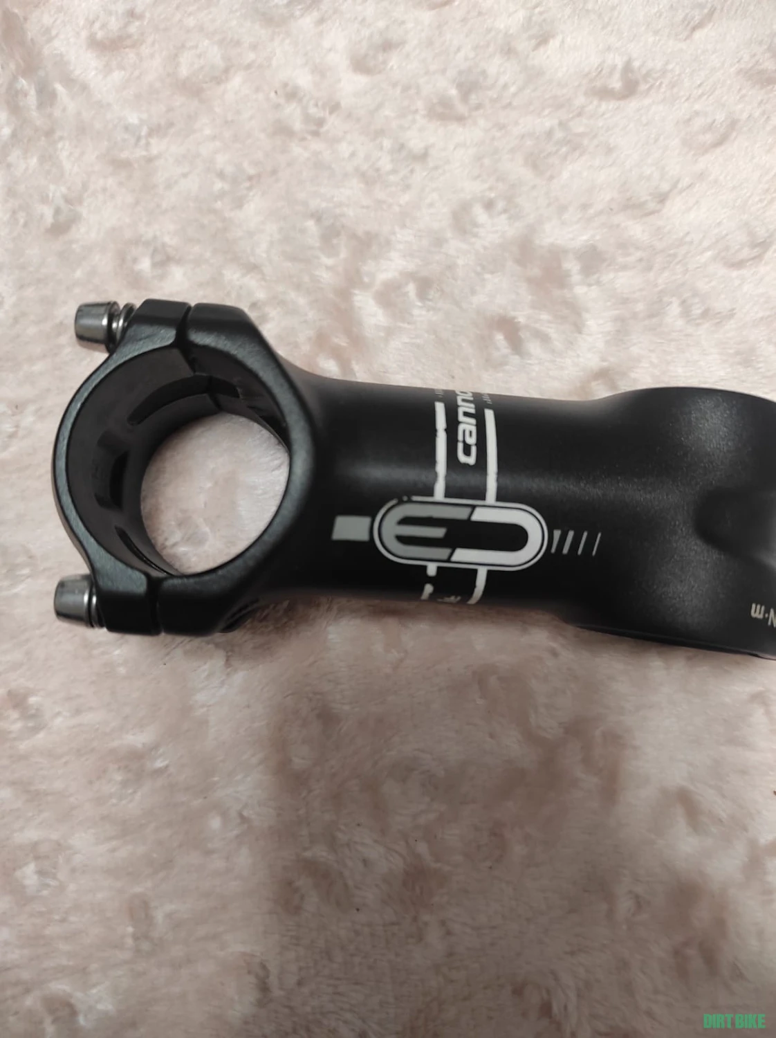 1. Pipa fixa marca Cannondale 6N-m
