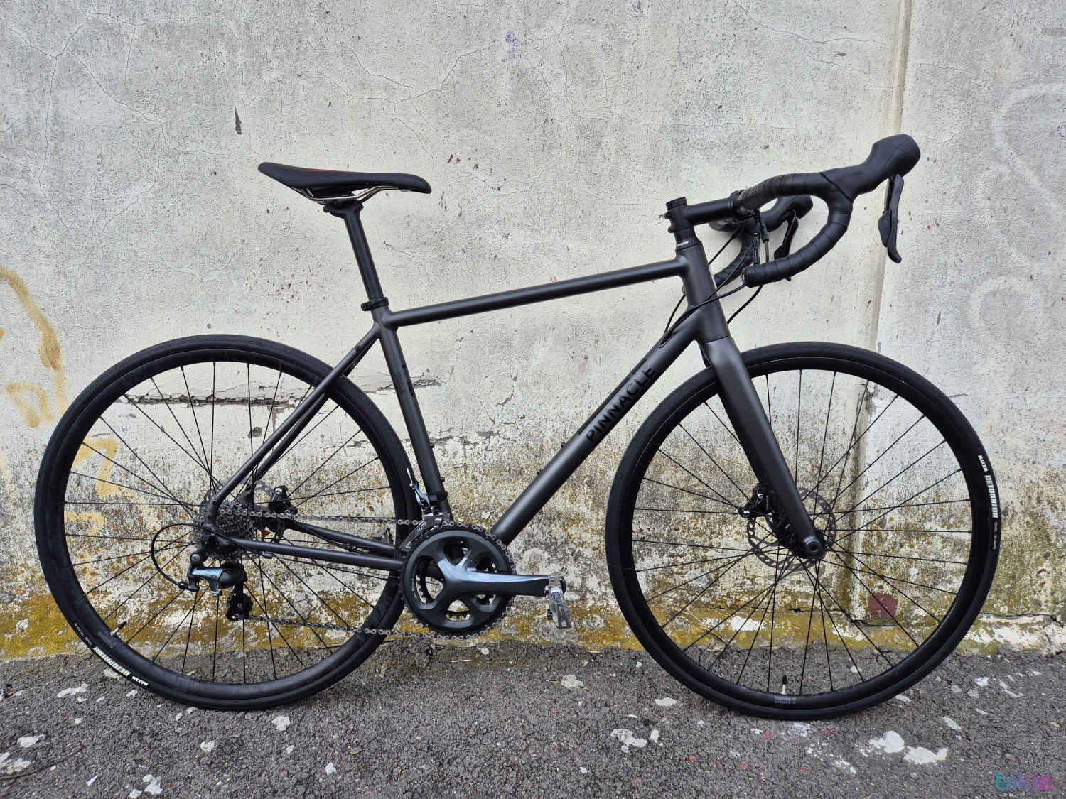 1. Bicicletă PINNACLE Dolomite 2