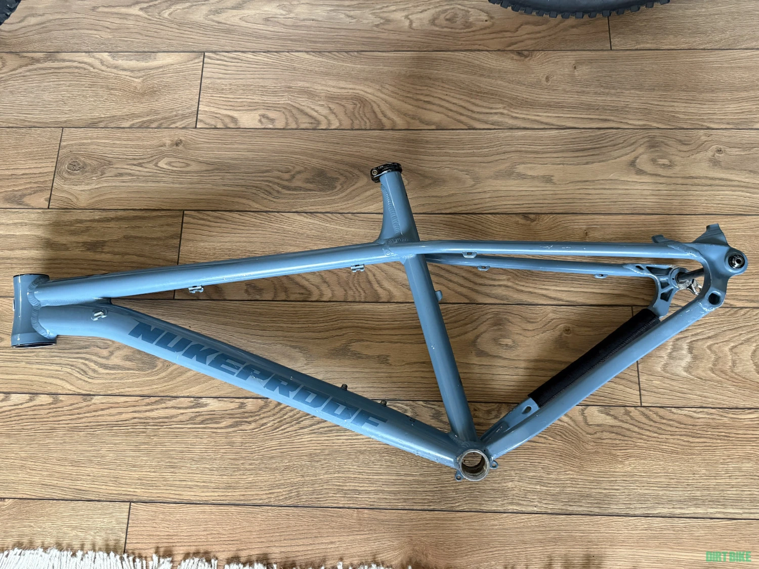 1. Vand cadru nukeproof scout 275 2021 marimea L