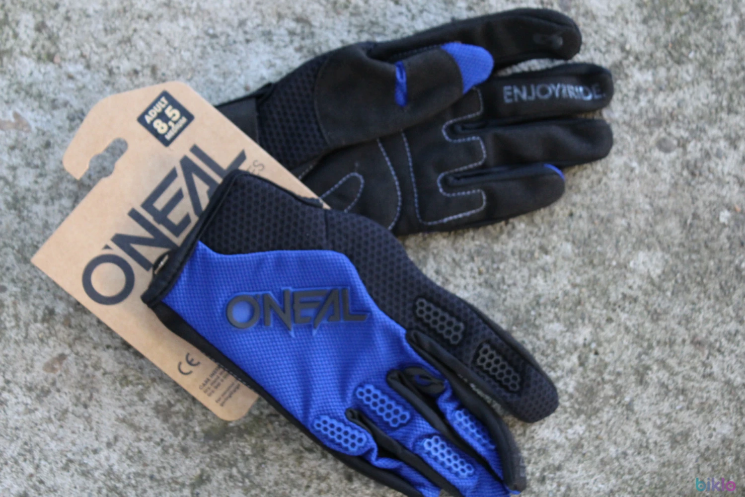 1. O'Neal Element Racewear - manusi MTB - marime M