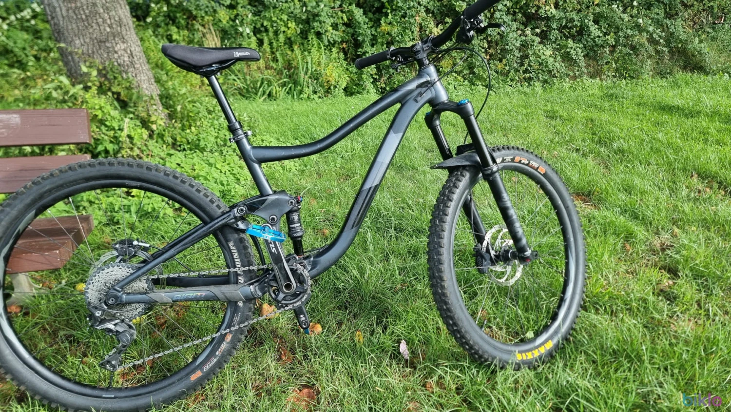 1. Giant Trance 2 2020 - Mtb full suspension