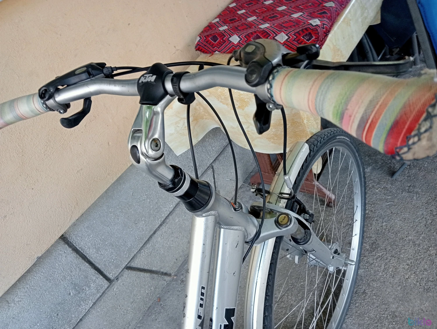 6. Bicicleta oras KTM Austria 21 V Shimano cadru aluminiu roti 28 suspensie