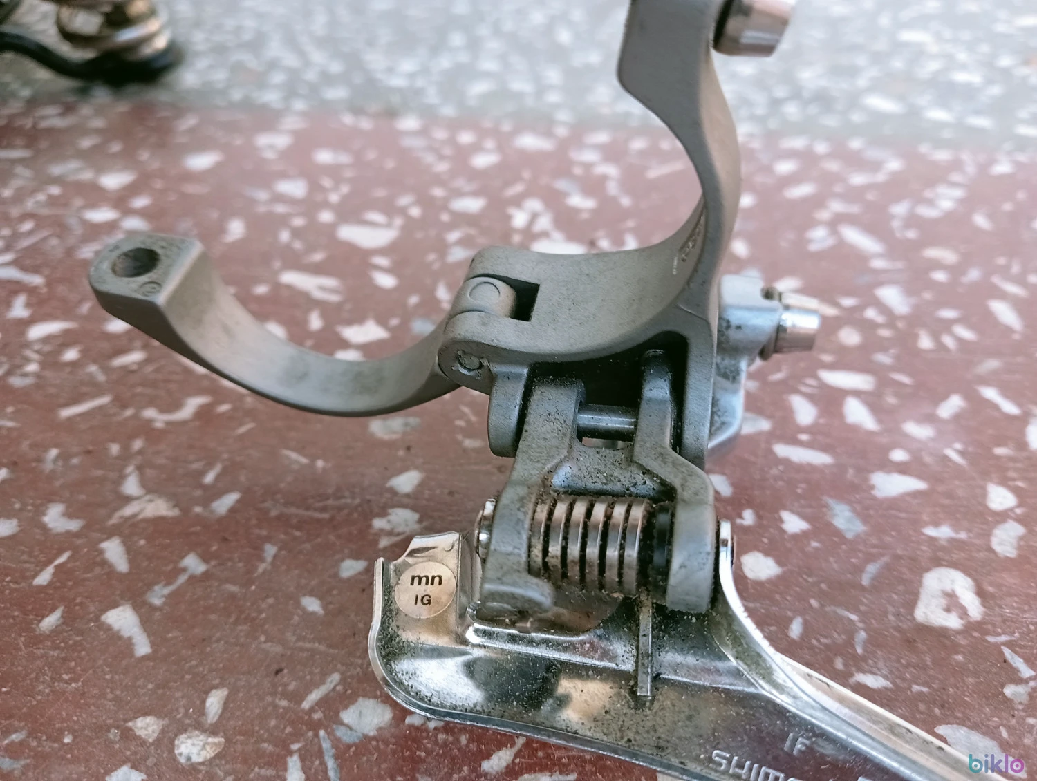 4. Schimbător cursieră de față Shimano Ultegra model FD-7600