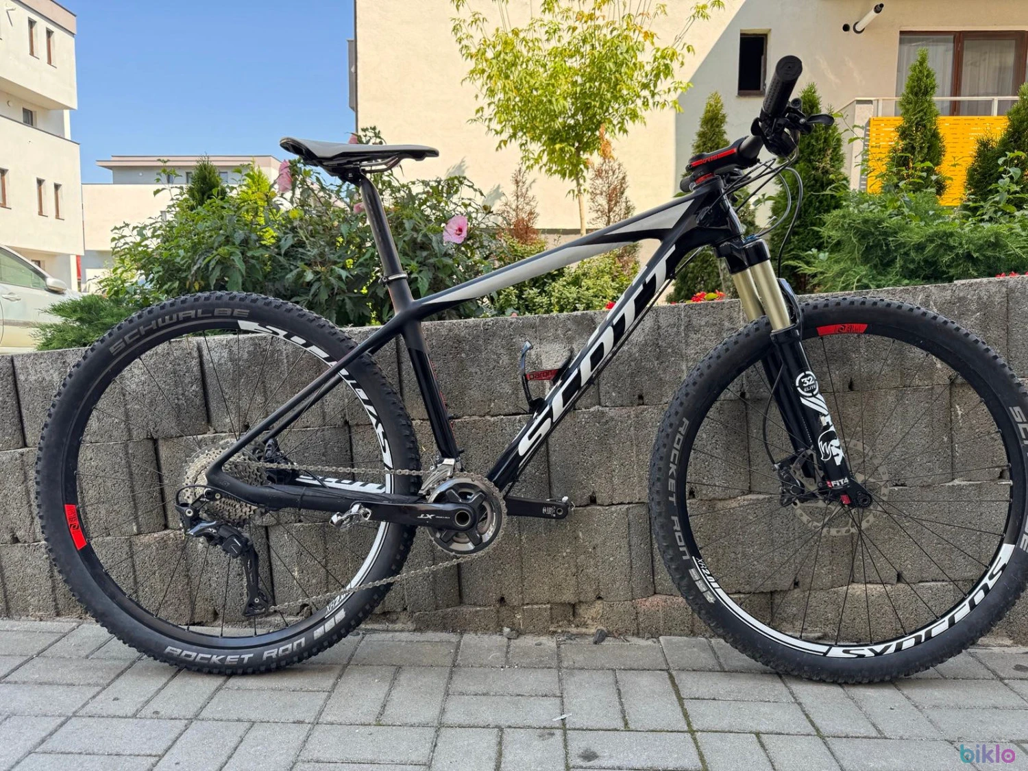 1. SCOTT Scale 710