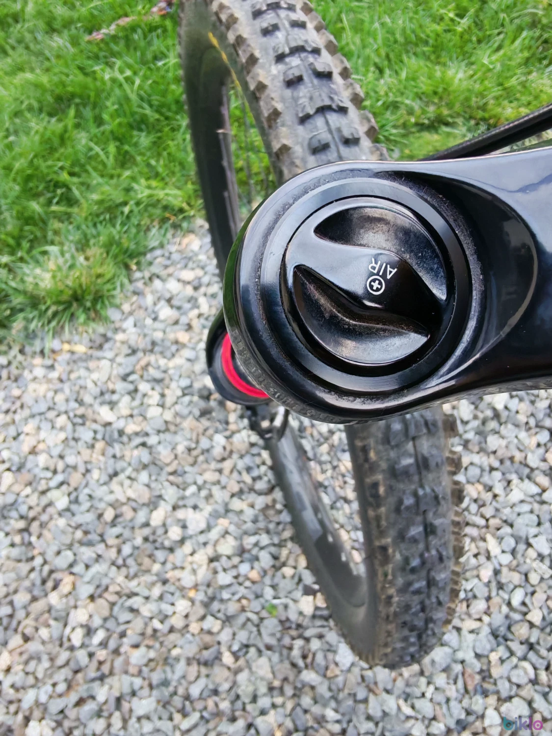 2. Rockshox Lyrik Select